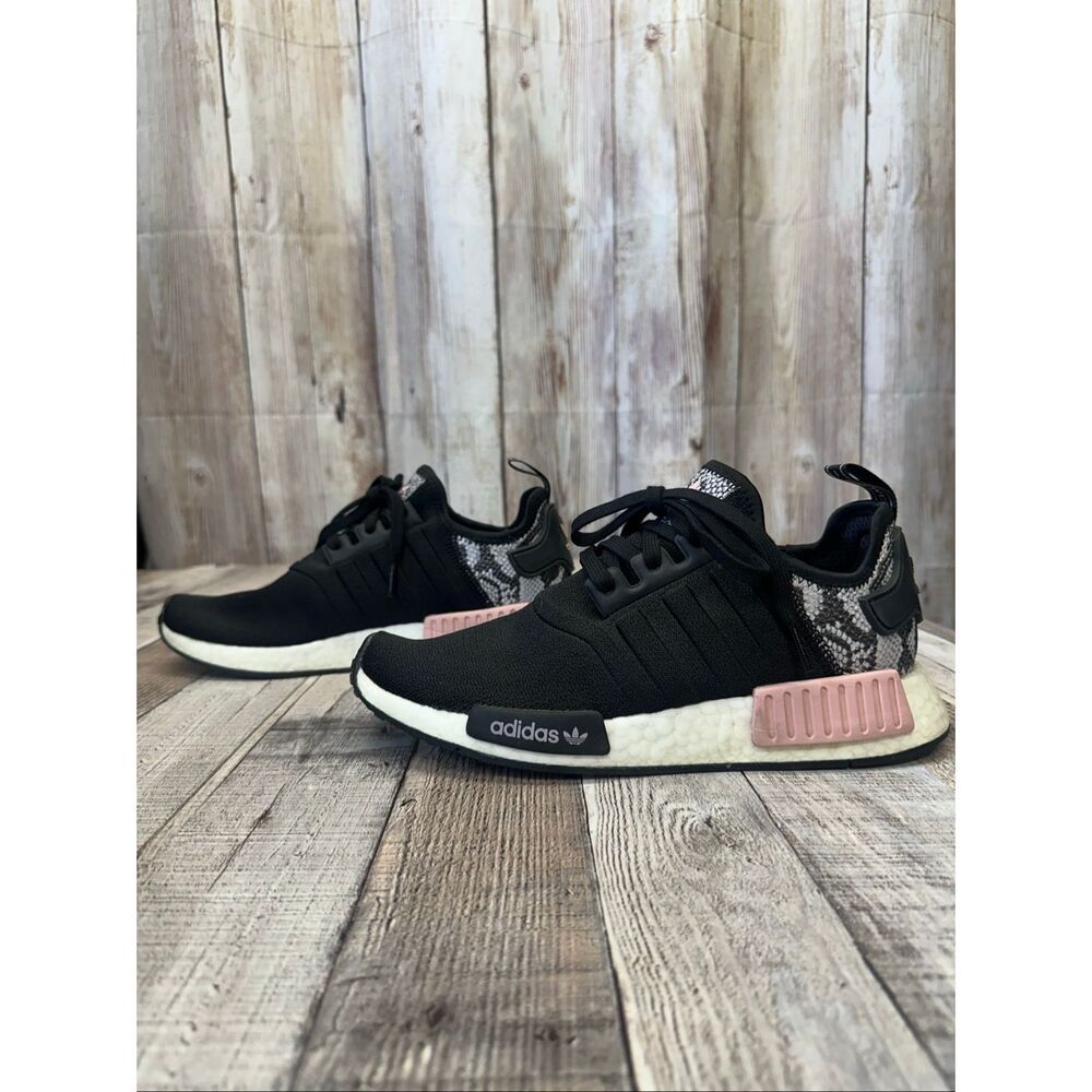 Adidas NMD_R1 Women’s Size 9 Black Pink Snake Print Boost Running Sneakers Shoes